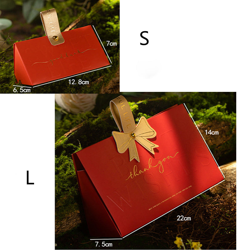 
                  
                    Wholesale Paper Bag Paper Gift Bag For Essential Oil Candle Perfume Brand Support Customized
                  
                