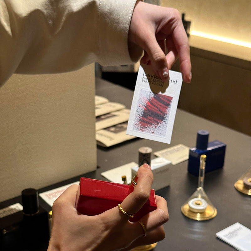 
                  
                    Magic Test Blotter – Invisible to Visible Perfume Testing Card for Brands & Events
                  
                